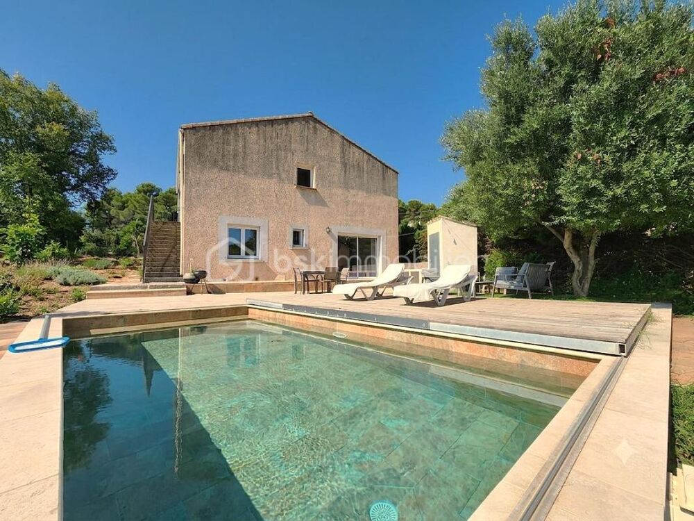 Villa familiale 129 m² 5 chambres avec piscine
