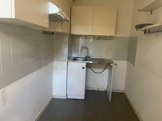  Appartement à louer 3 pièces 75 m²