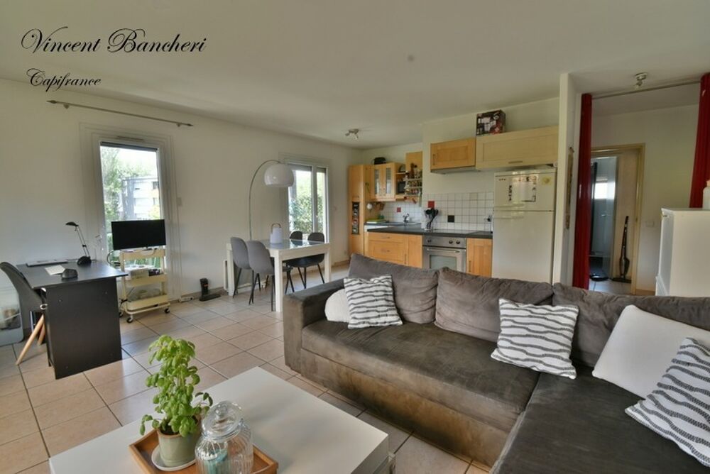 Vente Appartement Appartement à vendre 4 pièces GAILLARD (74) avec garage, cave et balcon d'angle Gaillard