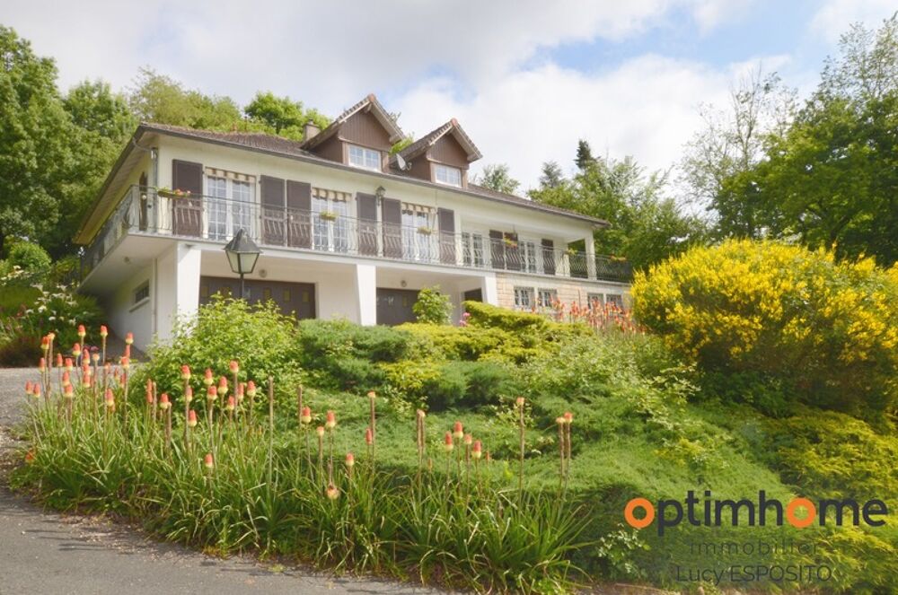 Maison 6 pièces 160 m² · à Charroux · 160 m² · 230 000 €