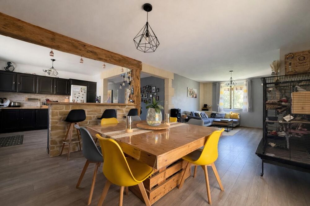 Maison avec dépendance sur 2 hectares - Vie de plain-pied et environnement naturel