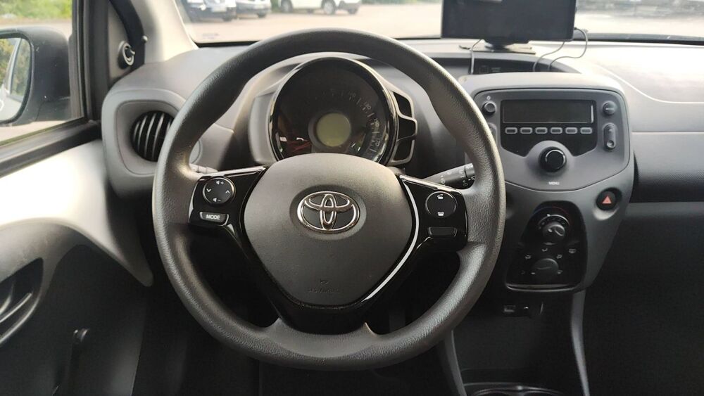 Aygo II 1.0 VVT-i 72 X 2021 occasion 06200 Nice