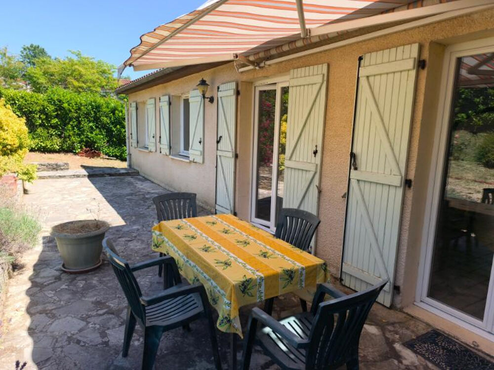 VILLA SUR SOUS SOL AVEC 2 TERRASSES ET JARDIN BURLATS