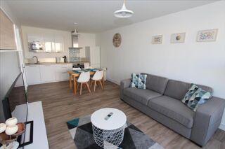  Appartement � louer 5 pi�ces 95 m�