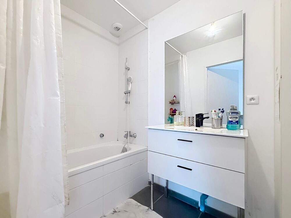 à vendre  Maison Montagny-les-Lanches (74600)