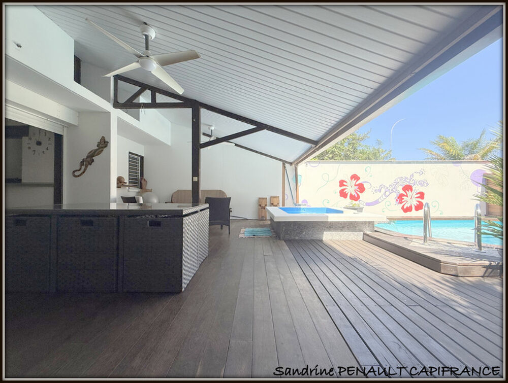 Vente Maison A VENDRE A KOUROU (GUYANE FRANCAISE) UNE MAGNIFIQUE VILLA T5 (R+1) de 97 m² - TERRAIN DE 306 m² - AU PRIX DE 380 000 € Kourou