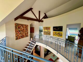  Propriété/château à vendre 7 pièces 244 m²