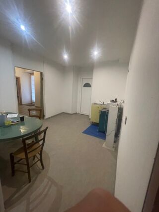 Immeuble à vendre 15 + pièces 260 m²