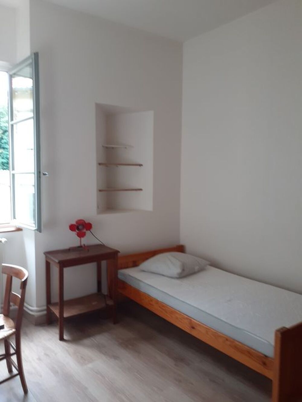 Location Appartement Chambre de 10m2 à louer sur Saint-Didier-au-Mont-d'Or Saint didier au mont d or