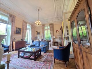  Appartement à vendre 6 pièces 156 m²