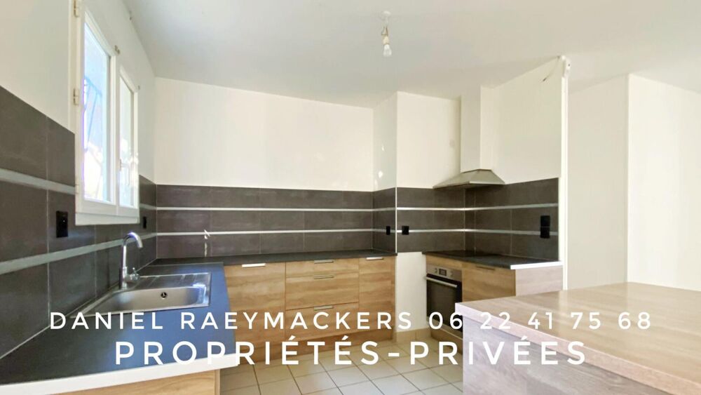 EXCLUSIVITÉ Plain-pied 97 m², 3 chambres, garage et terrain clos de plus de 1 000 m² à 5 min de Montpon-Ménestérol