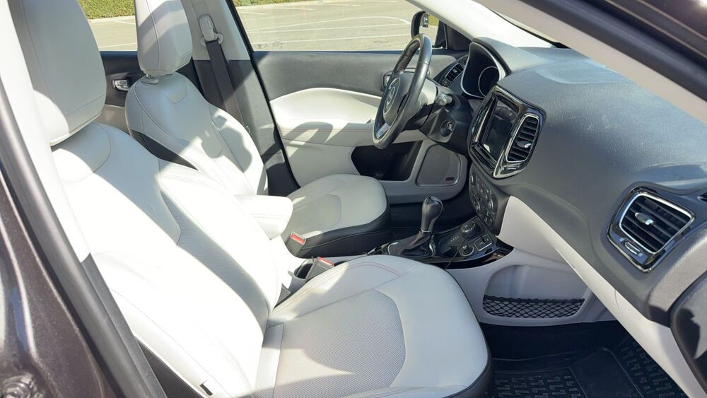 Compass 2.0 MultiJet II 170 4x4 BVA9 Limited - Automatique Toit ouvr 2018 occasion 11000 Carcassonne