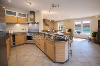  Maison � vendre 7 pi�ces 156 m�