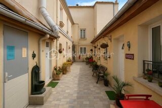  Immeuble � vendre 14 pi�ces 364 m�
