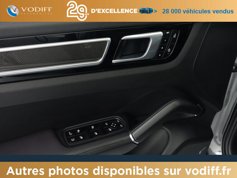 Cayenne E-HYBRID 462 CV TIPTRONIC S 2022 occasion 67960 Entzheim