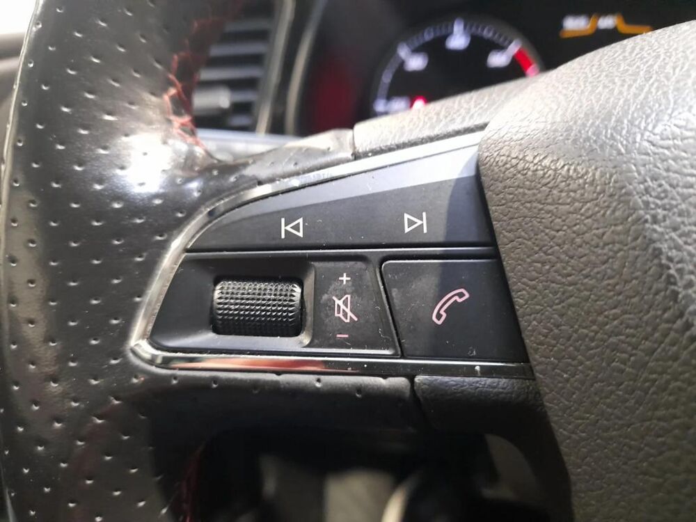 Leon 2.0 TDI 150 Start/Stop FR 2017 occasion 35520 La Chapelle Des Fougeretz