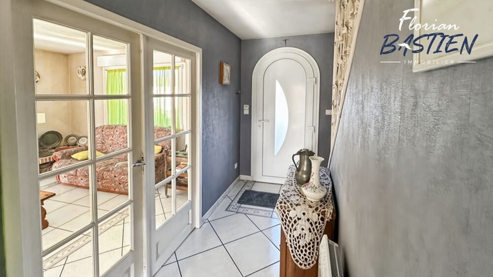 Vente Maison Maison individuelle semi plain-pied – 5 chambres – Terrain de +1000 m² Petite foret