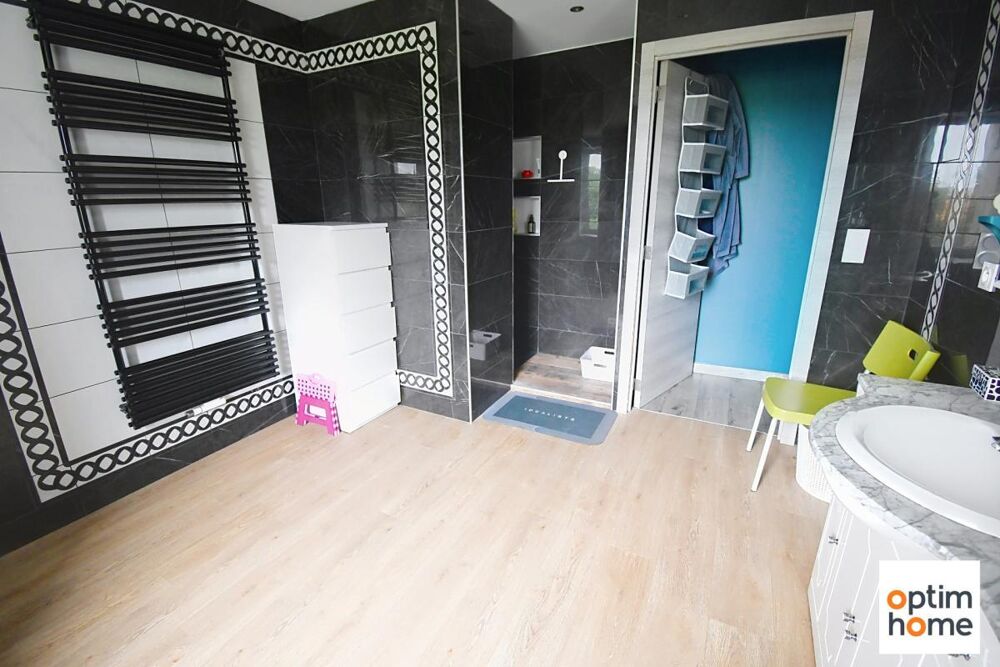 Vente Maison Exclusivité – Sympathique maison familiale de 177 m² – 4 chambres – 1 bureau - 2 salles de bain Pierrepont