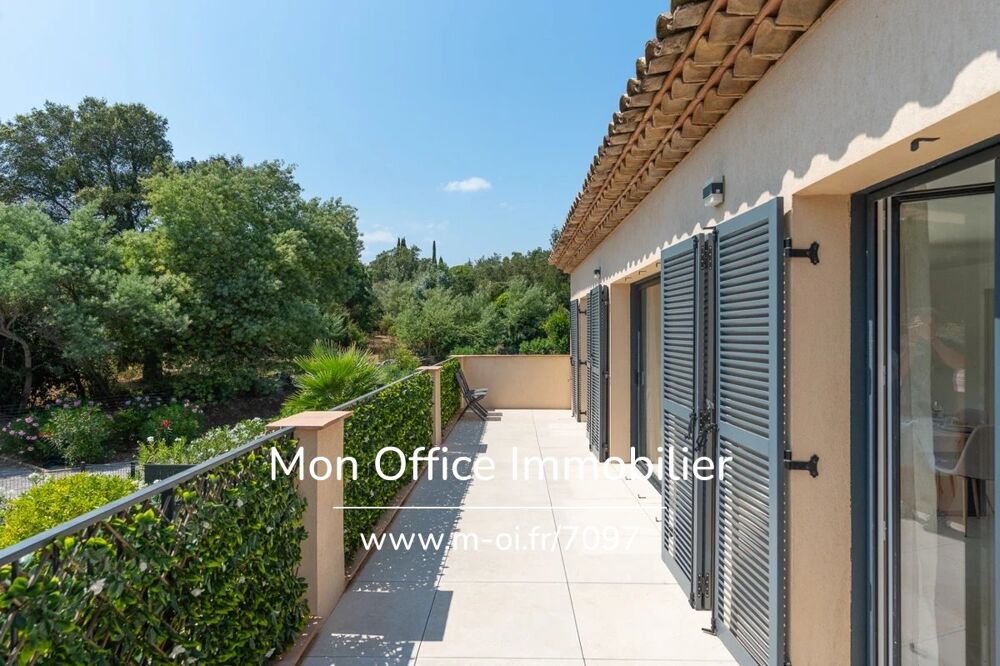 à vendre  Appartement Grimaud (83310)