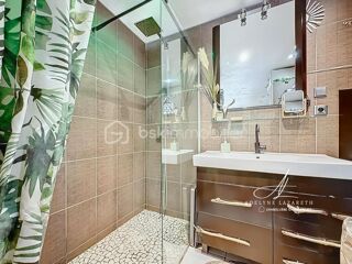  Appartement  vendre 2 pices 56 m