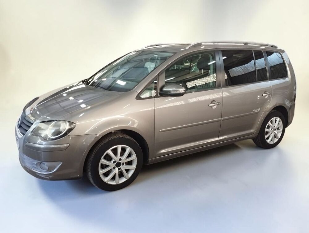 Touran 1.9 TDI 105 FREESTYLE 2010 occasion 06640 Saint-Jeannet