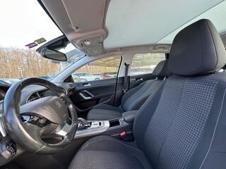 308 II (2) SW 1.5 BLUEHDI 130 S&S ACTIVE BUSINESS EAT8 2018 occasion 78240 Chambourcy