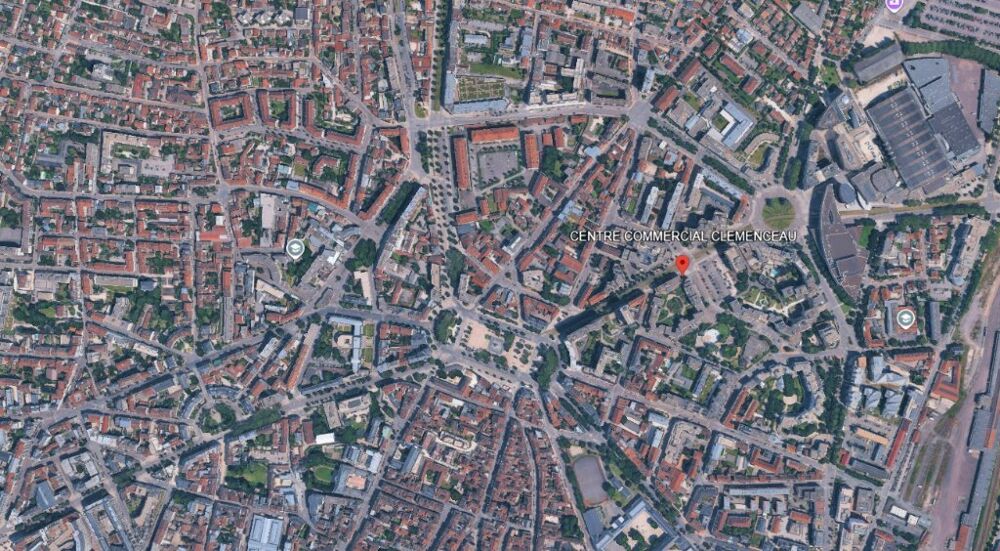   A VENDRE - LOCAL COMMERCIAL Dijon