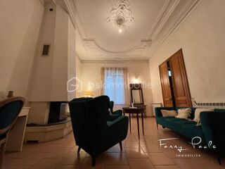  Proprit/chteau  vendre 8 pices 270 m