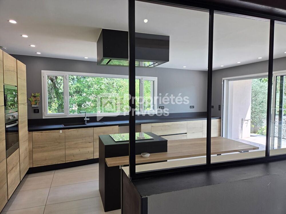 Maison Malataverne 6 pièces 165 m2