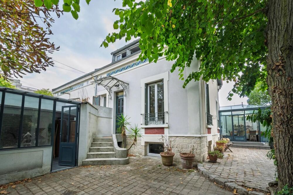 Maison 5 pièces 152 m² · à Saint Maur des Fosses · 152 m² · 894 000 €