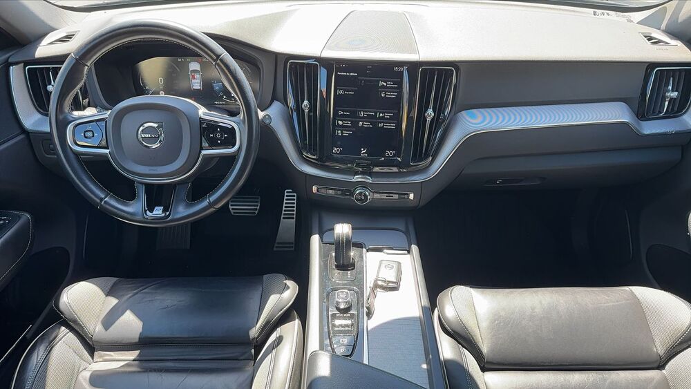 XC60 2.0 B4 197 Mild-Hybrid Geartronic8 R-Design - Automatique En 2020 occasion 22940 Plaintel