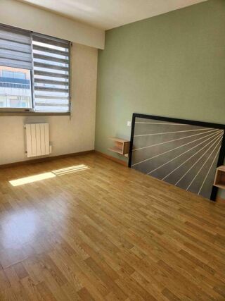  Appartement à louer 2 pièces 32 m²