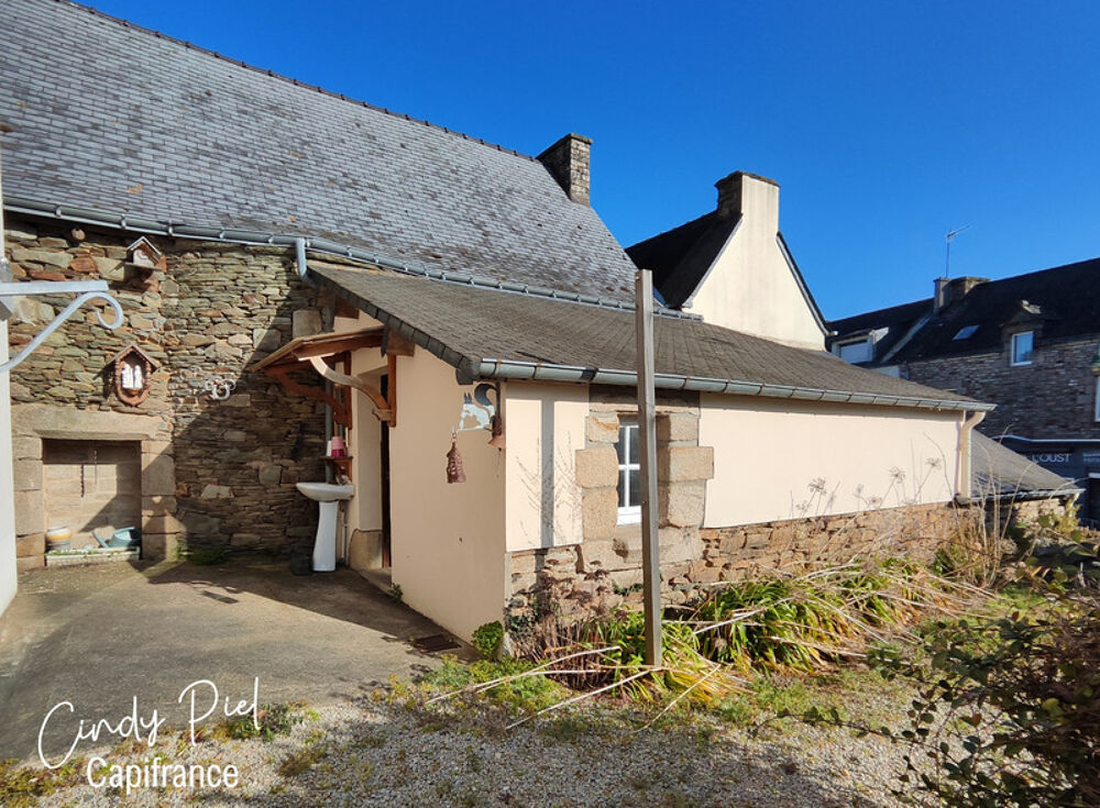 Dpt Morbihan (56) VAL D'OUST, Maison en pierre de caractère - vie de plain pied - 4 chambres - accès direct commerces - jardin -