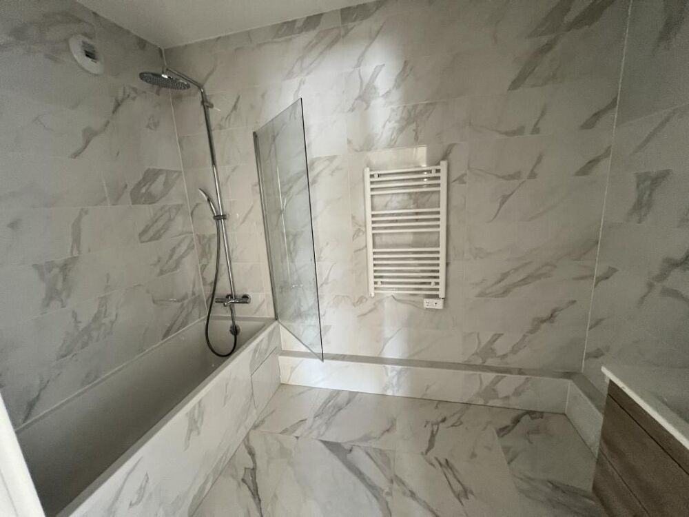 Vente Appartement **NEUF LIVRE T5 Dernier Étage TERRASSE avec PARKINGS à 400m M8** Maisons alfort