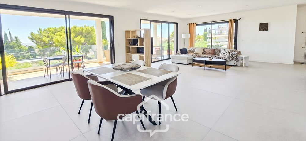 Appartement à vendre 4 pièces BANDOL (83) + 2 parkings + terrasse