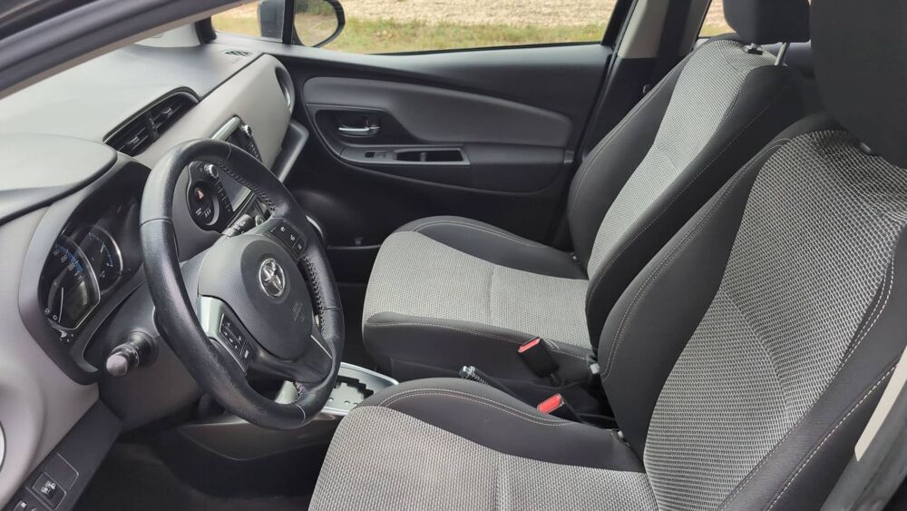 Yaris 1.5 VVT-i 100h E-CVT Dynamic Business 2017 occasion 33650 Saint Morillon