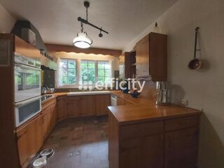  Maison  vendre 6 pices 190 m