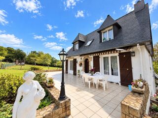 Vente Maison Saint-Caradec – Une propriété d'exception au cœur de la nature, sur près de 1,5 hectare Saint caradec