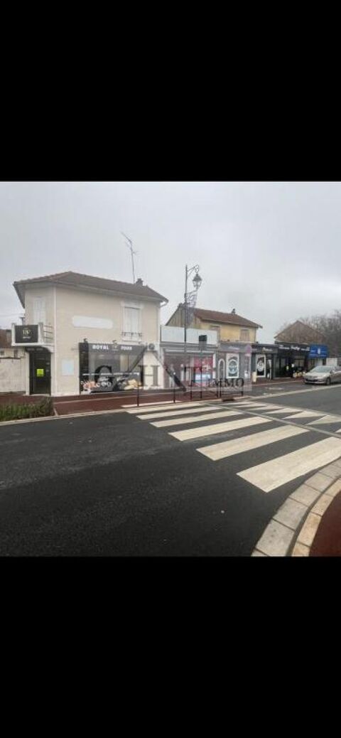 SPECIAL INVEST 4 boutiques pour 541 m&sup2; &agrave; vendre &agrave; CHELLES 910000 77500 Chelles