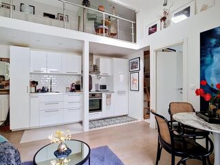 Vente Appartement Appartement 2P- Paris 17 - 38m²- 3/3 Paris 17