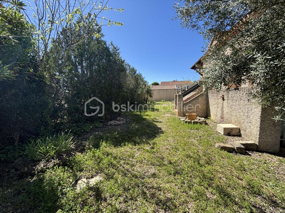 Maison de caractère avec potentiel, garage et jardin à 20 min des plages