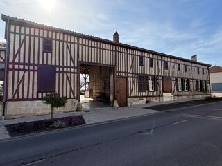  Maison à vendre 10 pièces 284 m²