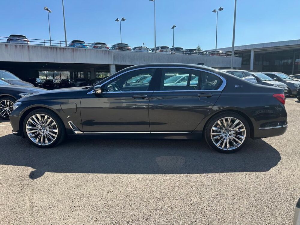 S&eacute;rie 7 (G11) 740E IPERFORMANCE 326 EXCLUSIVE 2019 occasion 78240 Chambourcy