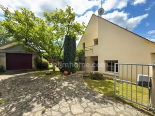  Villa � vendre 5 pi�ces 200 m� Saint cyr sous dourdan