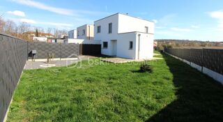  Maison  louer 5 pices 109 m