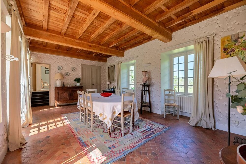 � vendre  Propri�t�/ch�teau Vergt (24380)