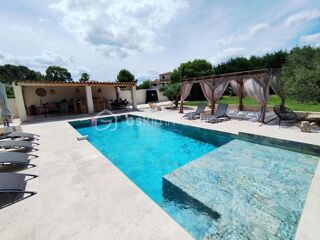  Villa � vendre 8 pi�ces 219 m�