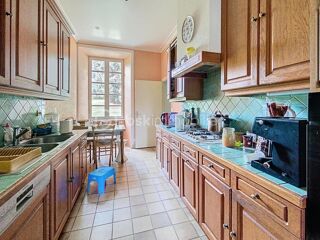  Propri�t�/ch�teau � vendre 12 pi�ces 511 m�