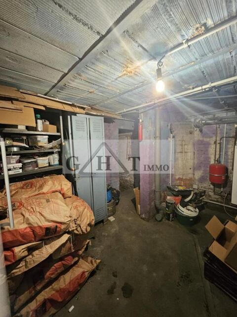 EXCLUS UN ENSEMBLE IMMOBILIER DE 490 M²  SUR 1045 M² 1820000 94700 Maisons alfort