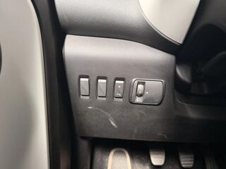 Twingo Vibes CAMERA DE RECUL / CARPLAY FEUX AUTO 2021 occasion 17139 Dompierre-sur-Mer